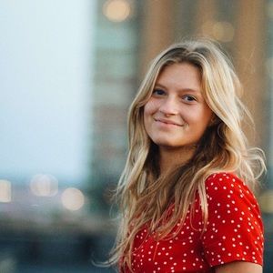 Meet your Posher, Anna